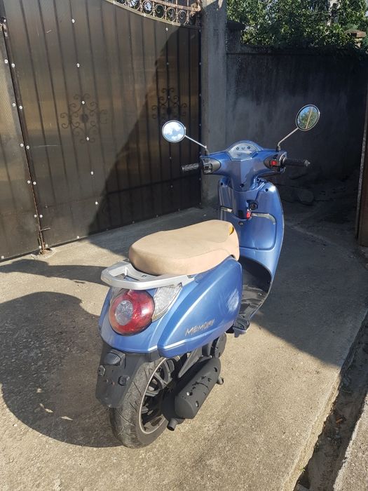 Vând scuter 50cc