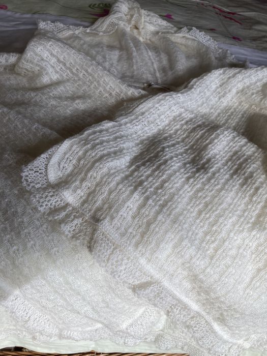 Poncho alb fara cusaturi