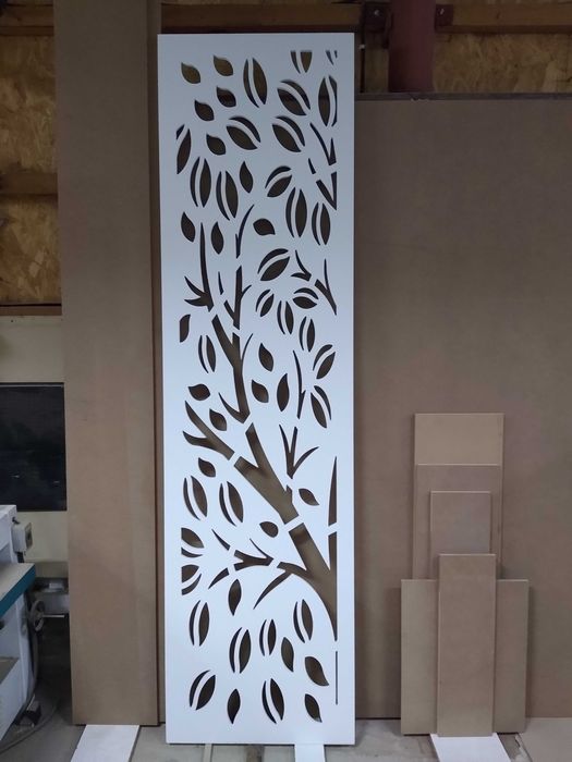 Panou decorativ / perete despărțitor ornamental, la comandă