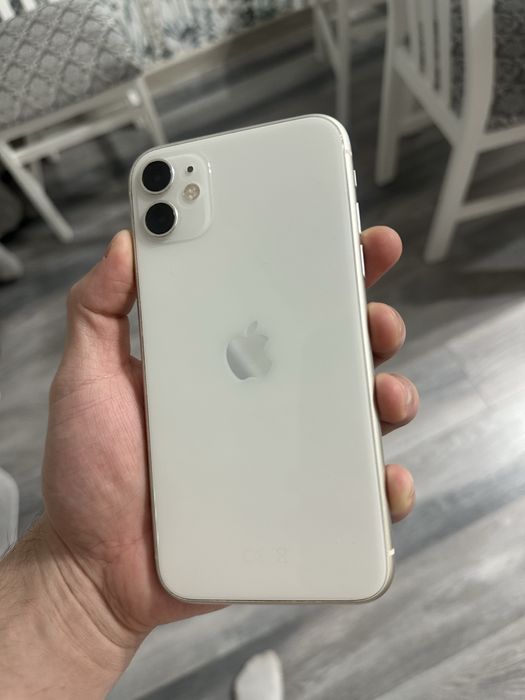 iPhone 11