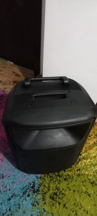 Boxă activa Power Acoustic defectă