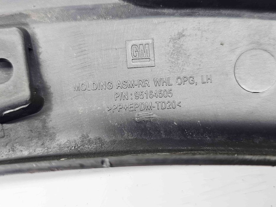 Ornament aripa stanga spate Opel Mokka [Fabr 2012-2019] 95164505