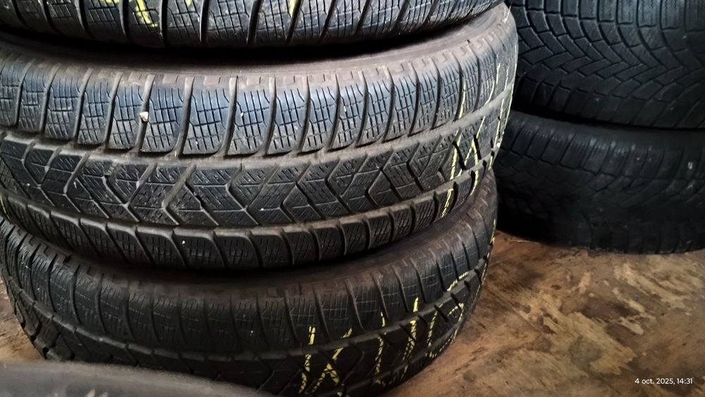 Jante R17 Ford Kuga  Anvelope Iarna 225/65R17 Pirelli Scorpion Winter