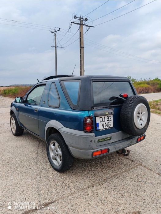 Vand sau schimb Freelander