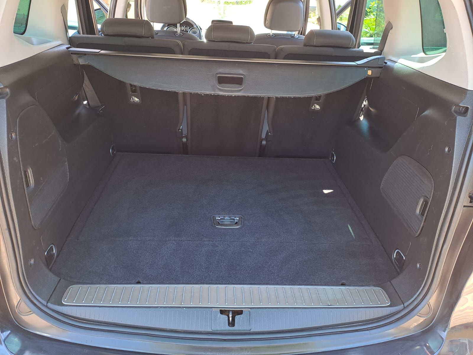 Opel zafira 2.000
