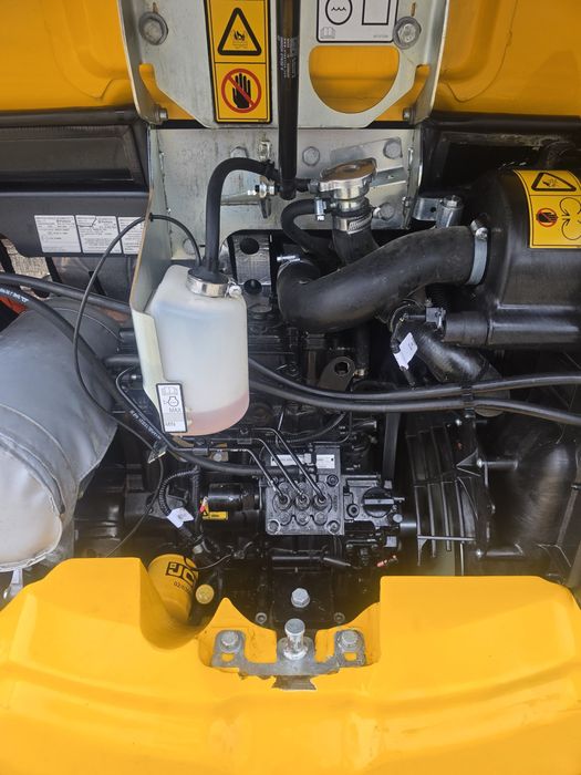 Miniexcavator jcb 35 Z an 2022