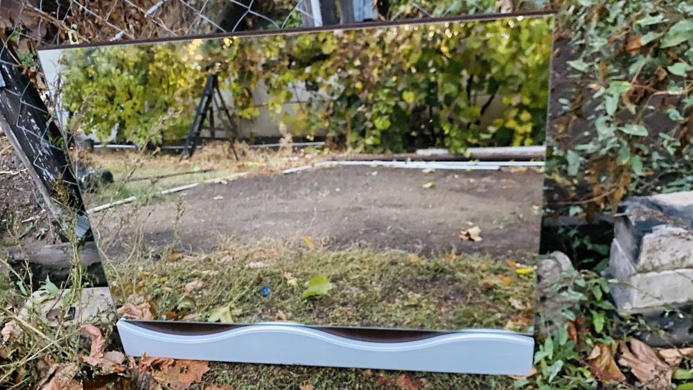 Продается зеркало