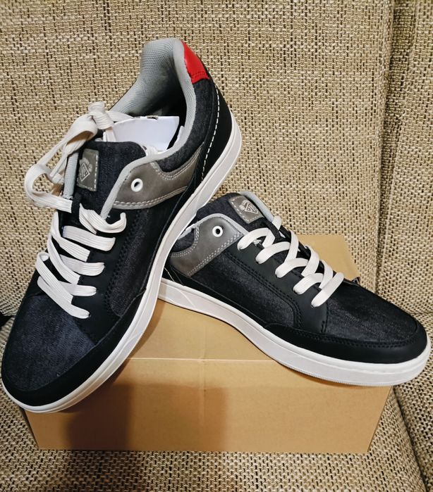 Sneaker bărbați Memphis nr.44, nou