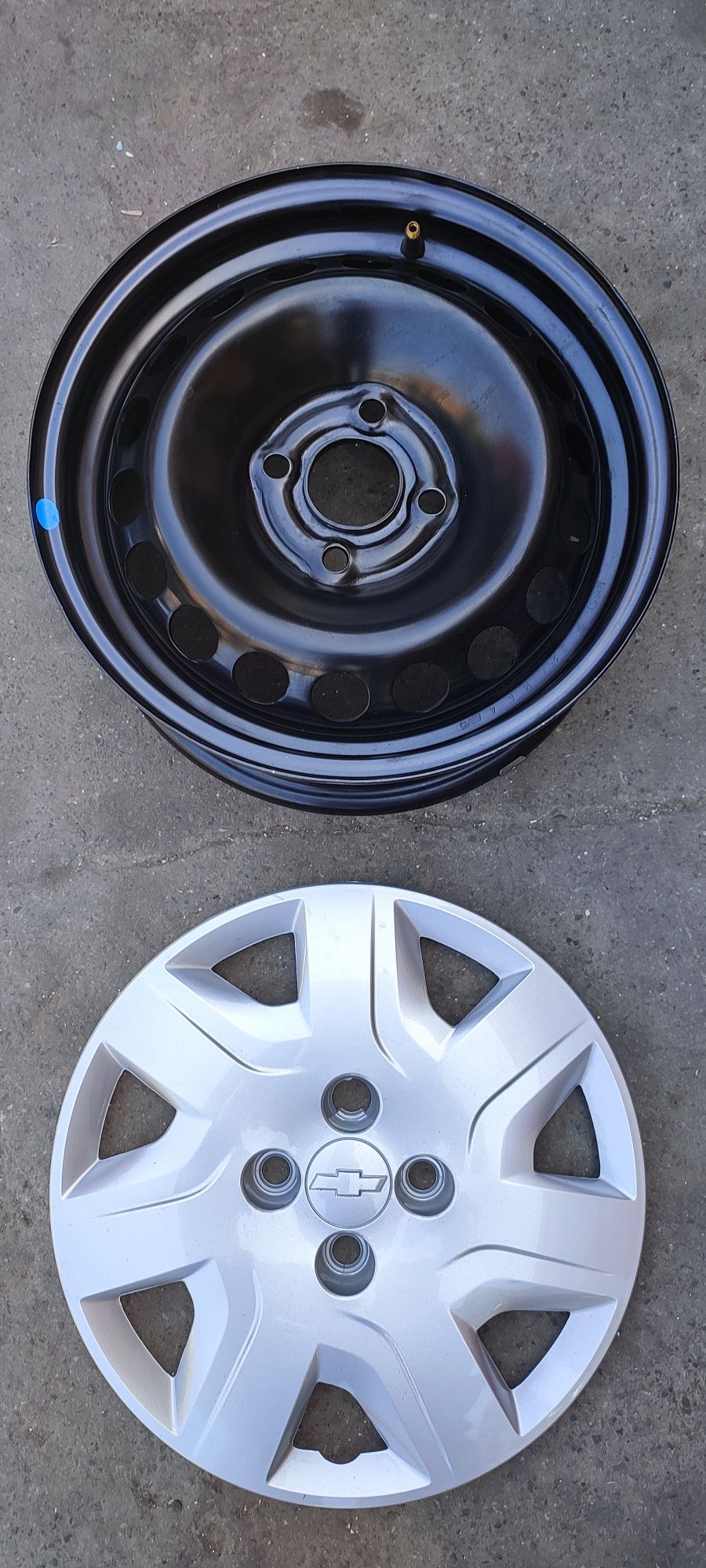 Kobalt R14 peregon diska kolpak
