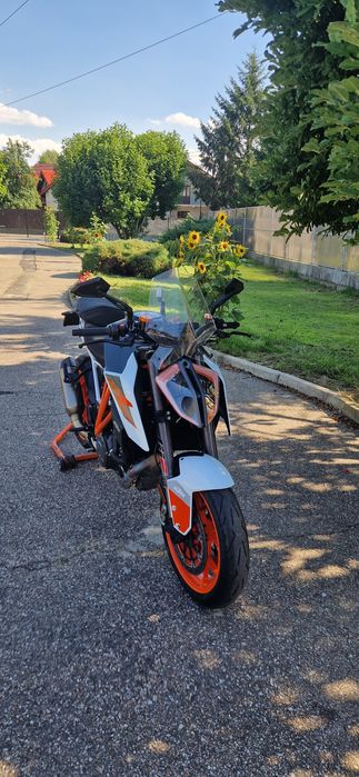KTM 1290 Superduke R Model 2018