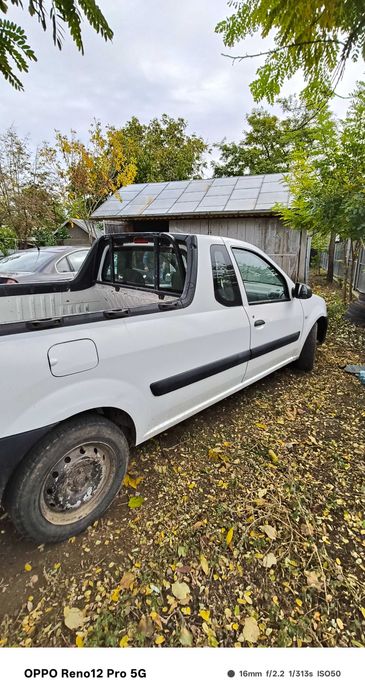 Vând Logan pick-up, 1,6 b, an 2010 sau schimb cu Logan 1,4 același an