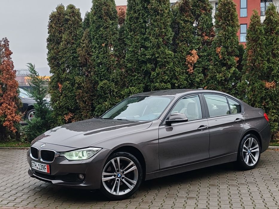 BMW F30 320d 184cp 2012 automat xenon/piele/navi mare