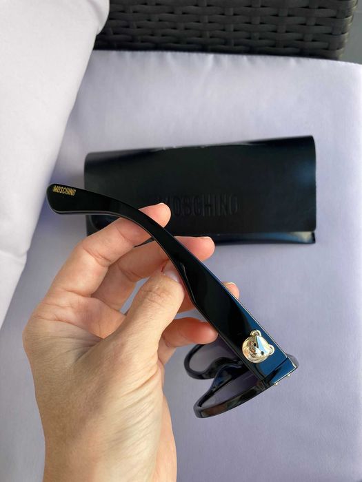 Ochelari de soare Moschino