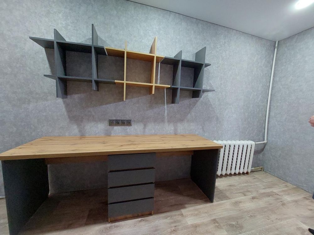 Продам стол-парта