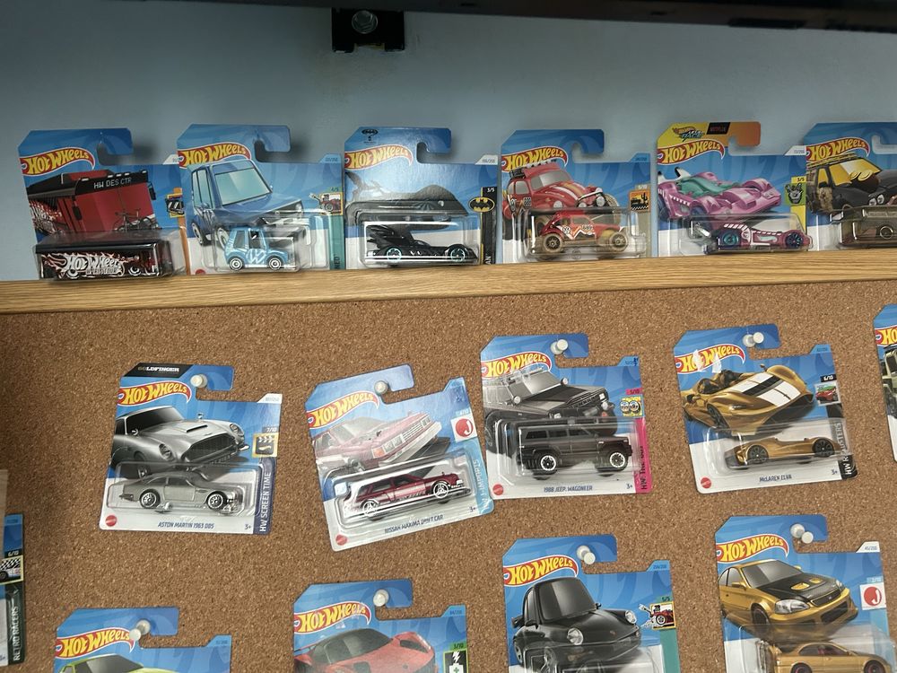 masini hotwheels