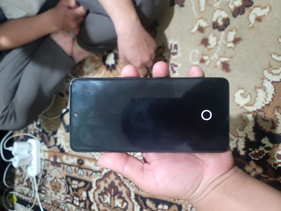 Redmi note 14 sotiladi 6/128talik karobka zaryadchiklari bor