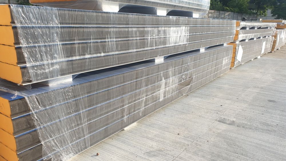 Panouri sandwich calitatea 1 si 2 Stoc