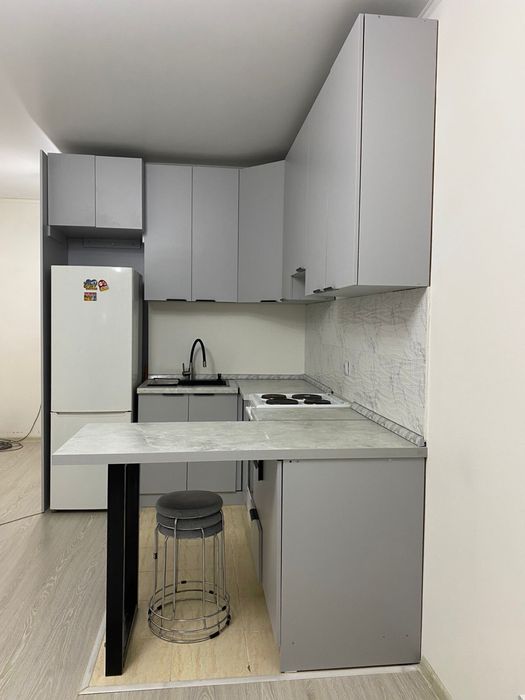 Кухонная мебель и прихожая