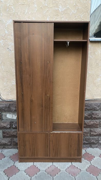 Продам Прихожую мебель