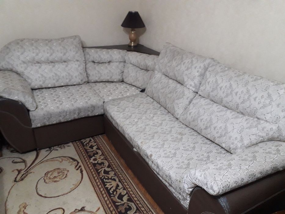 Диван для гостиной, угловой