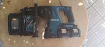 Перфоратор Makita DHR264