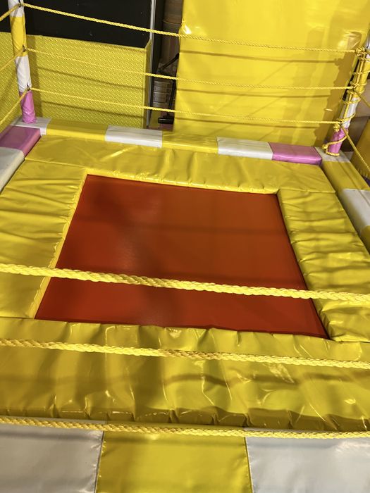 Транплин за детски център