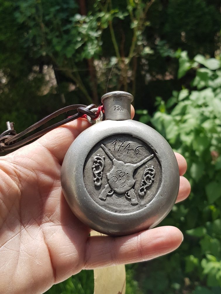 Recipient praf de pușcă vintage