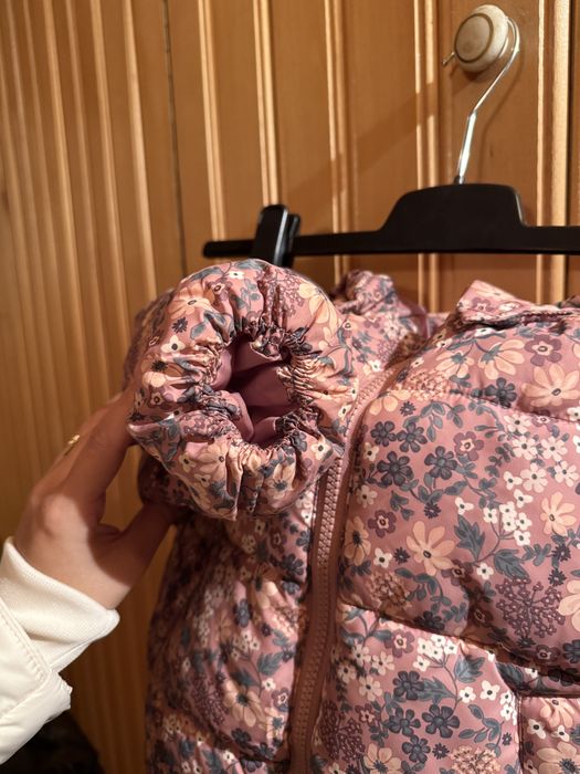 Geaca înflorată H&M