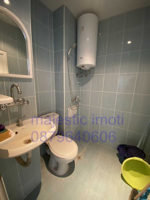 Продава се Двустаен апартамент в Пловдив, Кършияка - 50 кв.м за 1295 €/кв.м - Снимка #2