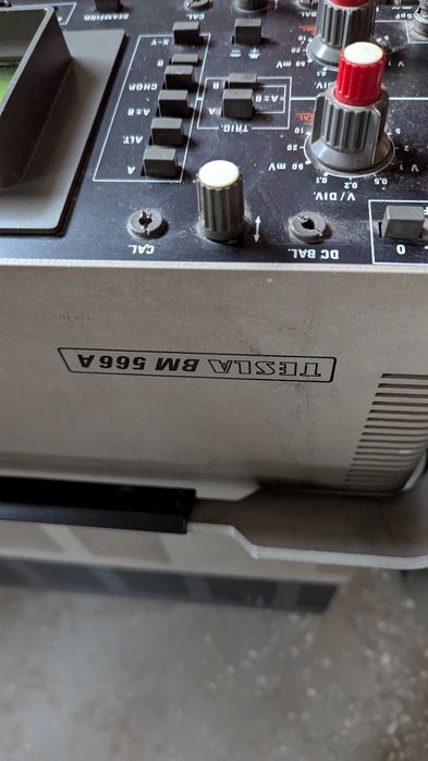 Osciloscop 120MHz Tesla BM566A