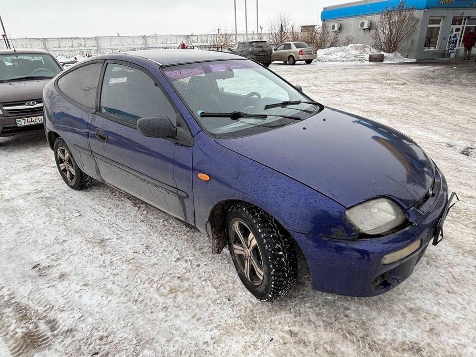 Продам Мазду 323 купе