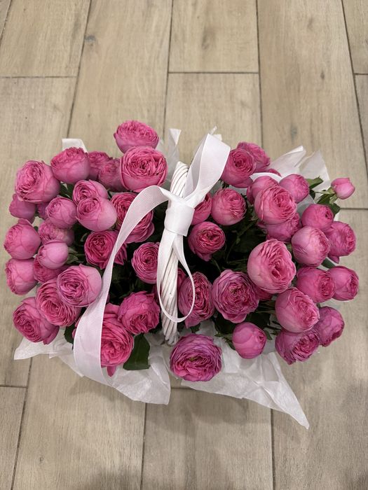 Продам букет корзину цветов