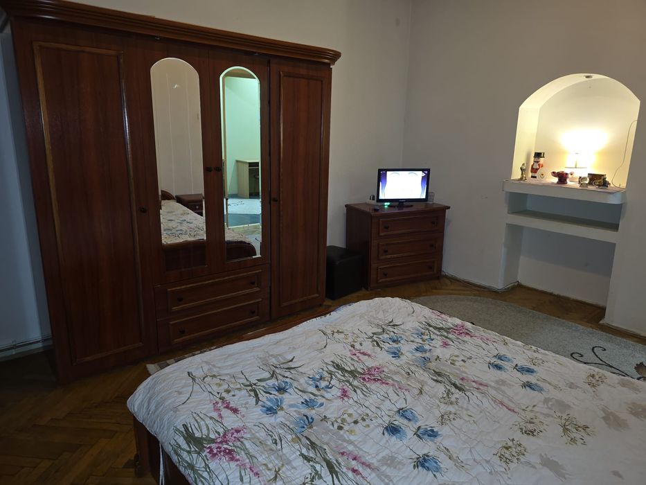 Apartament cu doua camere in Exercitu / Traian / Rovine