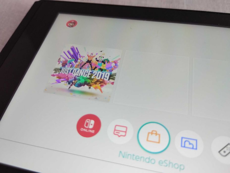 Nintendo Switch плюс игра отлично