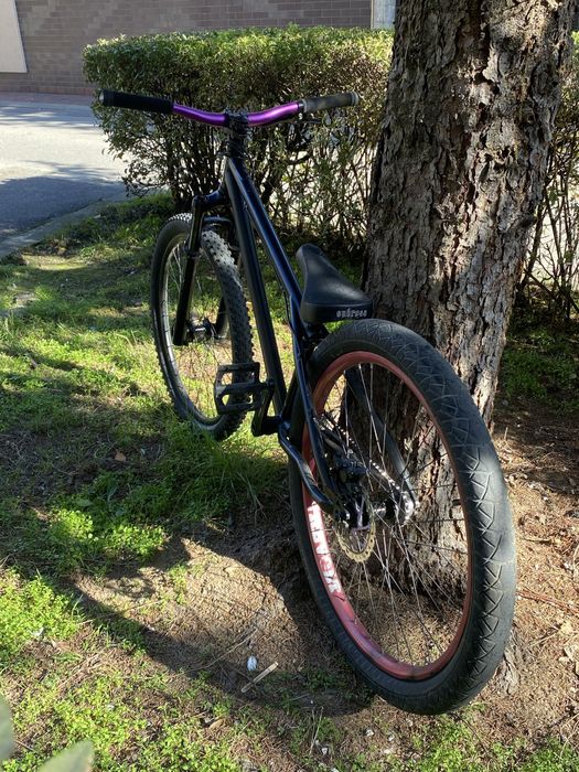 Se vinde dirt jumper GT