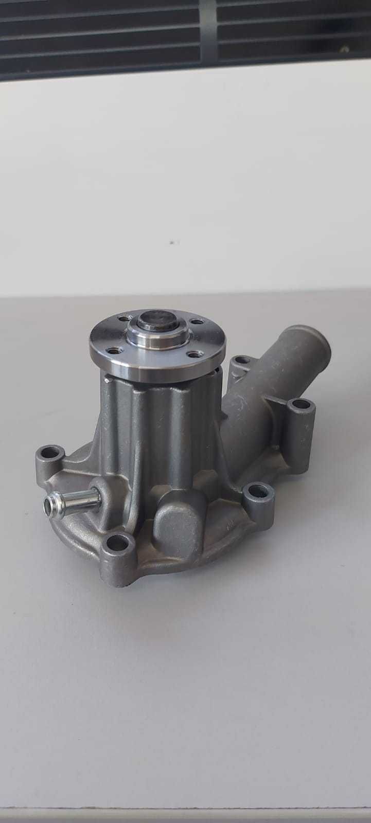Pompa apa motor KUBOTA V1505, COD PIESA: 16259-7303-2
