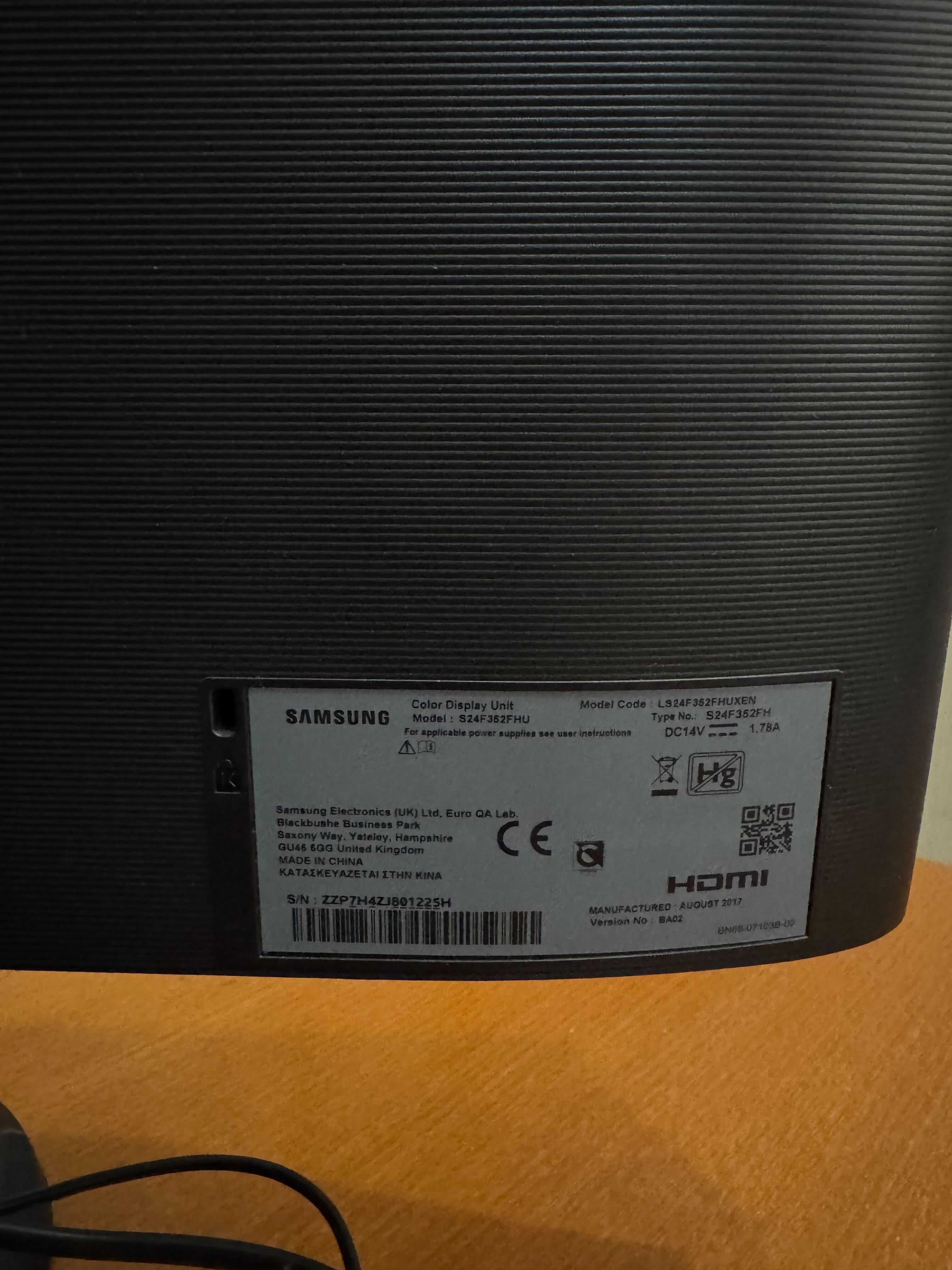 Монитор Samsung SF352 Series S24F352FHU