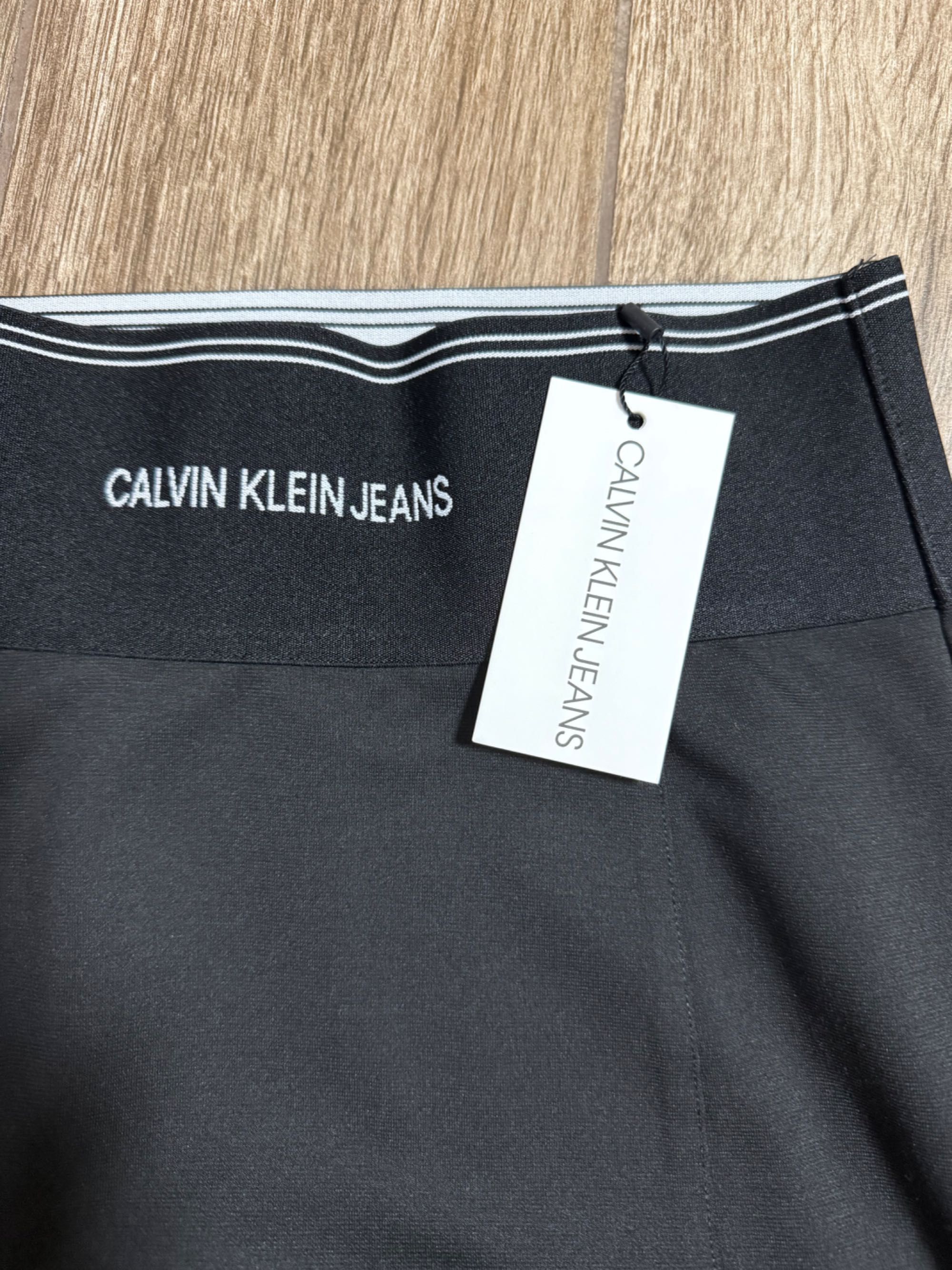 Дамска пола Calvin Klein