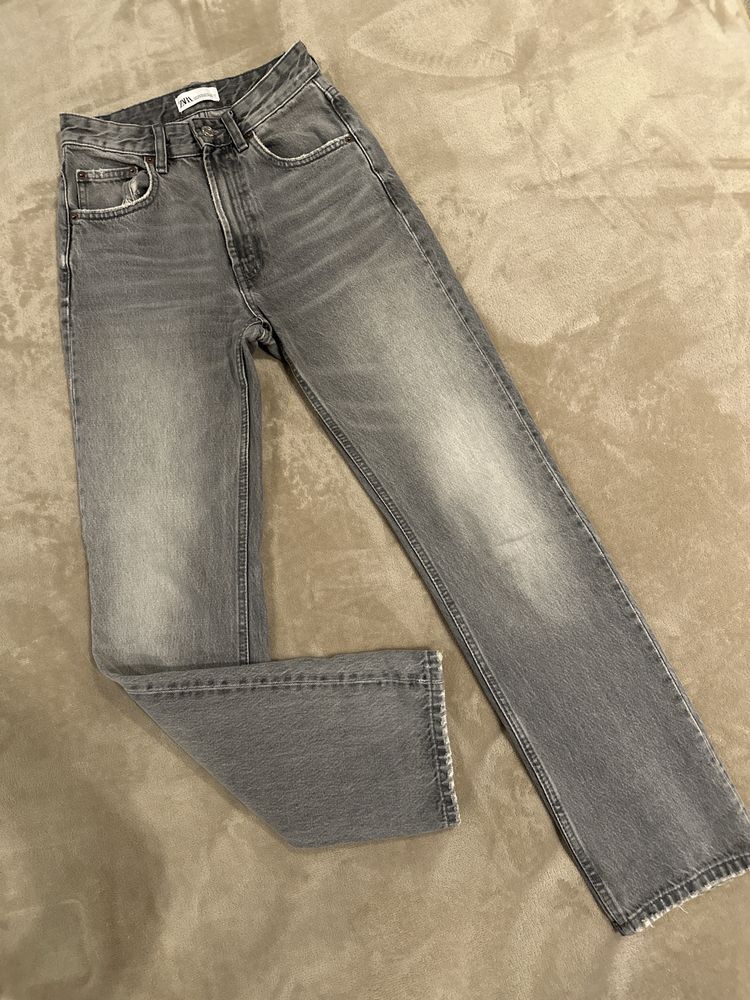 Дамски дънки Zara- сиви, размер 32