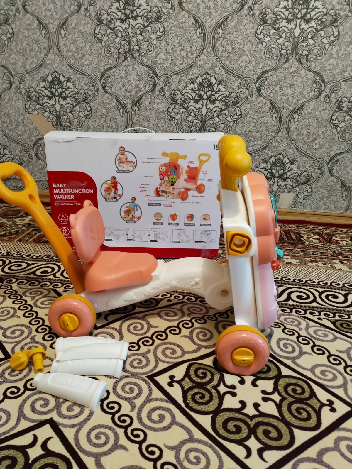 Продам детский стол и ходуног