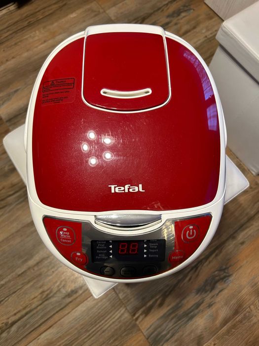 Мултикукър Tefal, 5 л, 12 програми, Таймер, Бял/Червен