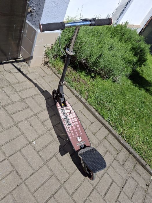 Vand trotineta in stare buna
