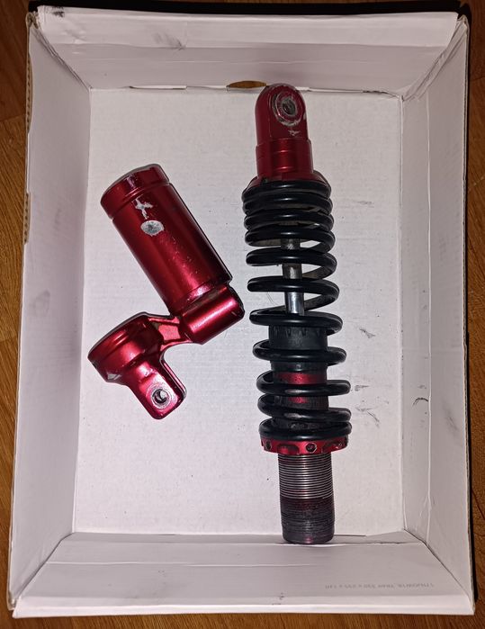 Спорт Амортизатор