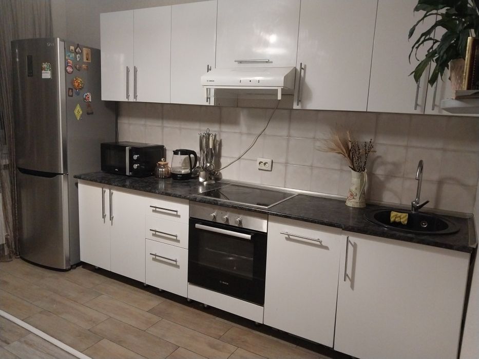 Продаётся кухня.