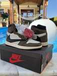 Jordan 1 High Travis Scott Кецове 42 EUR + Кутия + 4 Връзки Нови