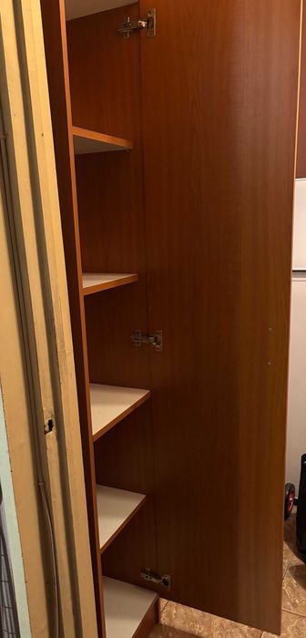 Dulap cu o usă din pal