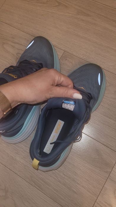 Hoka marime 44 stare buna