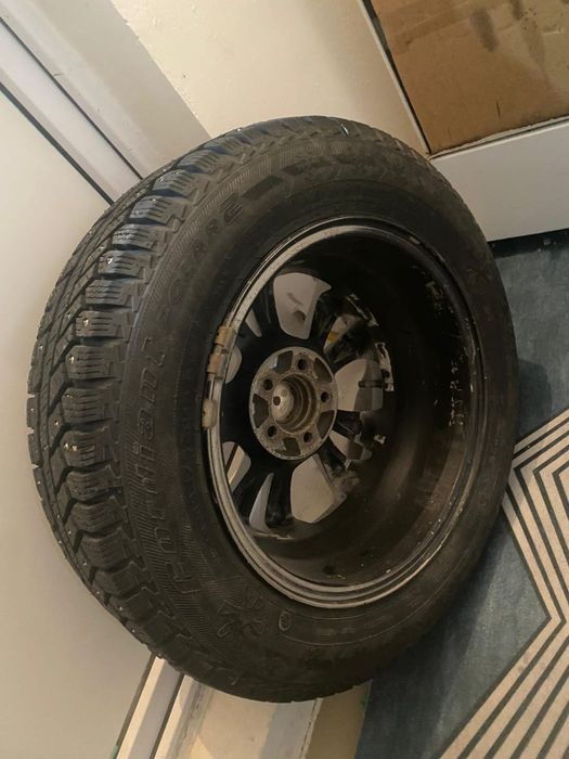 Продам зимние шины