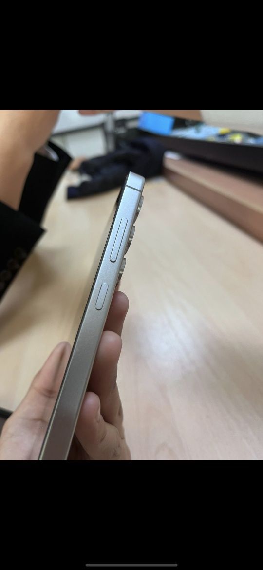 Samsung s24fe 256gb