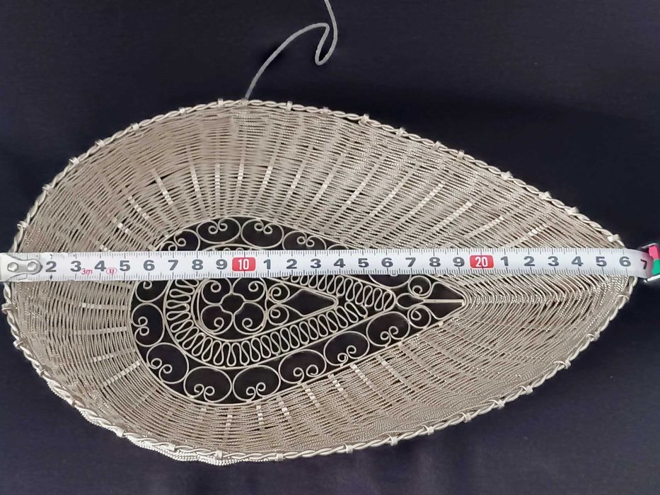 Зашеметяващ филигран